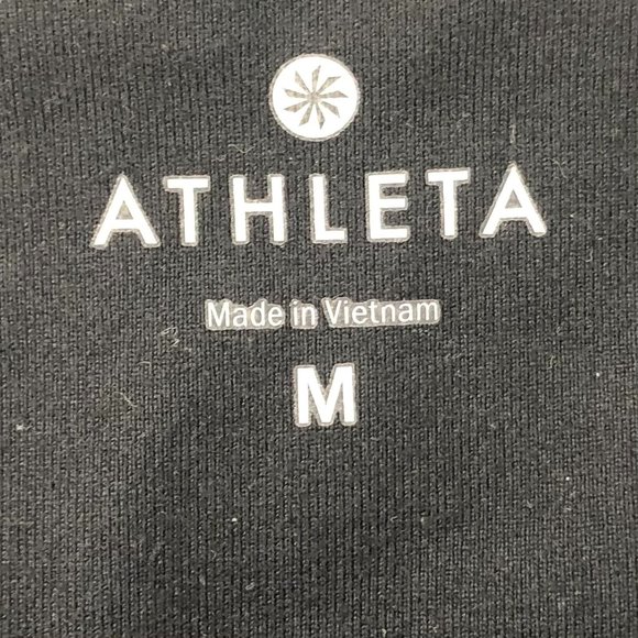 Athleta Stride Bare to Run Reflective Trim Knicker - Picture 5 of 13